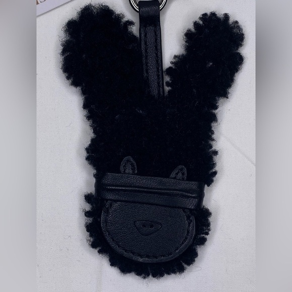 COACH x Baseman Emmanuel Hare Ray Shearling Leather Key Ring / Bag Charm - Picture 3 of 5